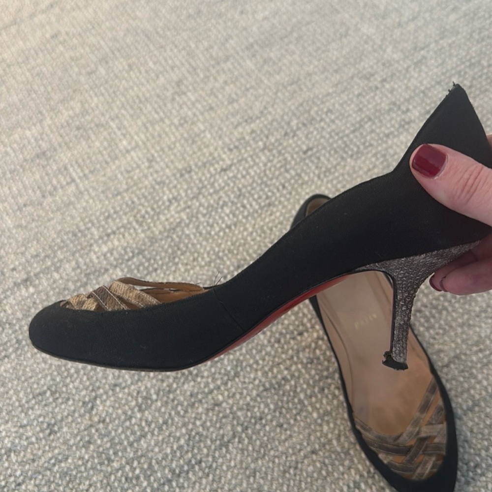 Louboutin Black Pumps With Python Straps, Scallop… - image 3